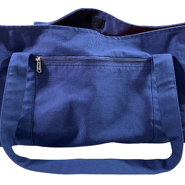 Kit bag zipped front pocket